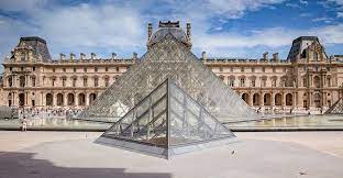 Louvre Museum